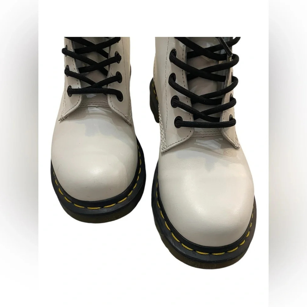 Dr. Martens White Leather Lace Up boots- Women's 7 - Picture 6 of 16